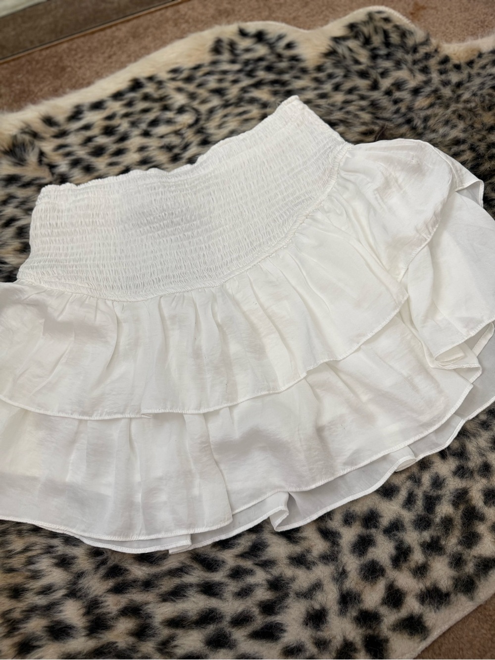 Mustard Seed White Smocked Tiered Ruffle Mini Skort